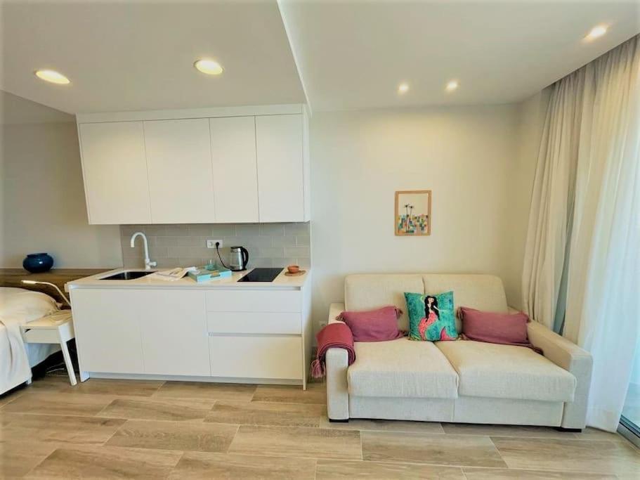 Holidays In My Barra Canteras Las Palmas Exterior photo